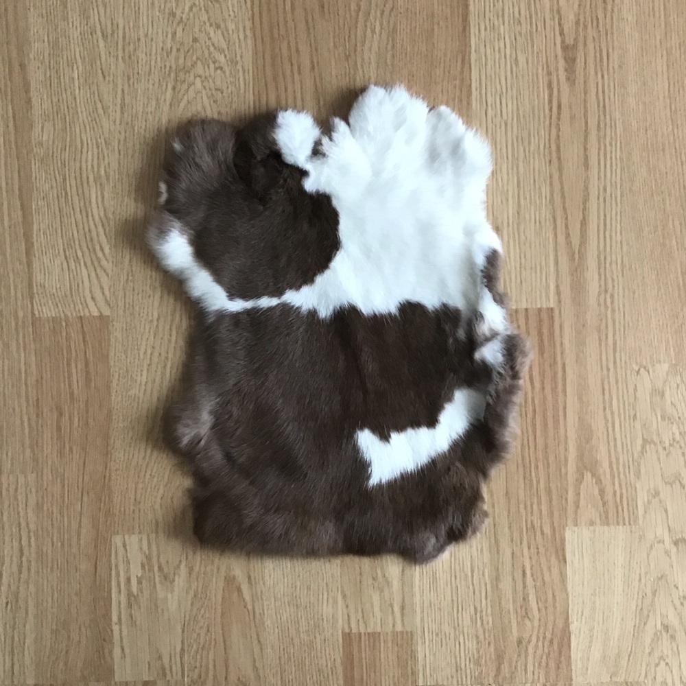 B0001  rabbit pelt crafts decor